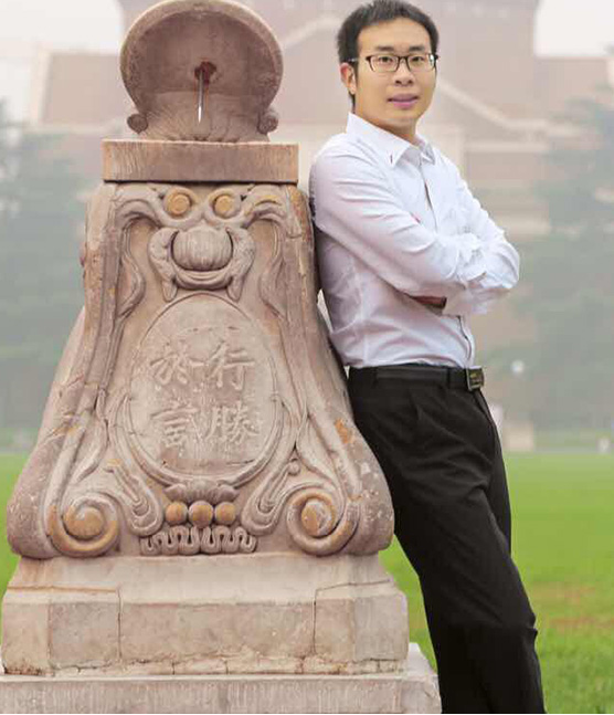 時艷強